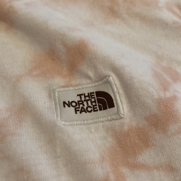 THE NORTH FACE Women’s Botanic Dye Tee - Picture 8 of 9